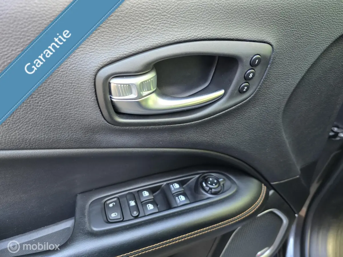 1.4 MultiAir Opening Edition Plus/18INCH/NAVI