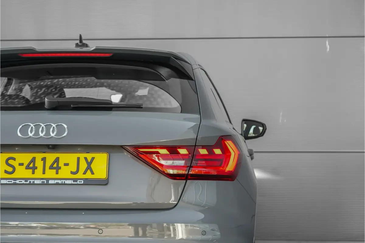 30 TFSI S Edition Parkeerhulp Camera CarPlay