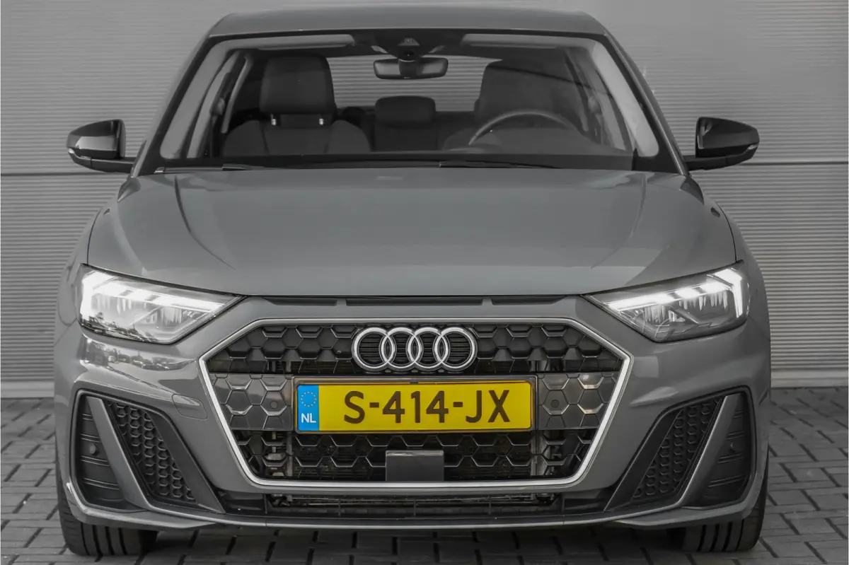 30 TFSI S Edition Parkeerhulp Camera CarPlay