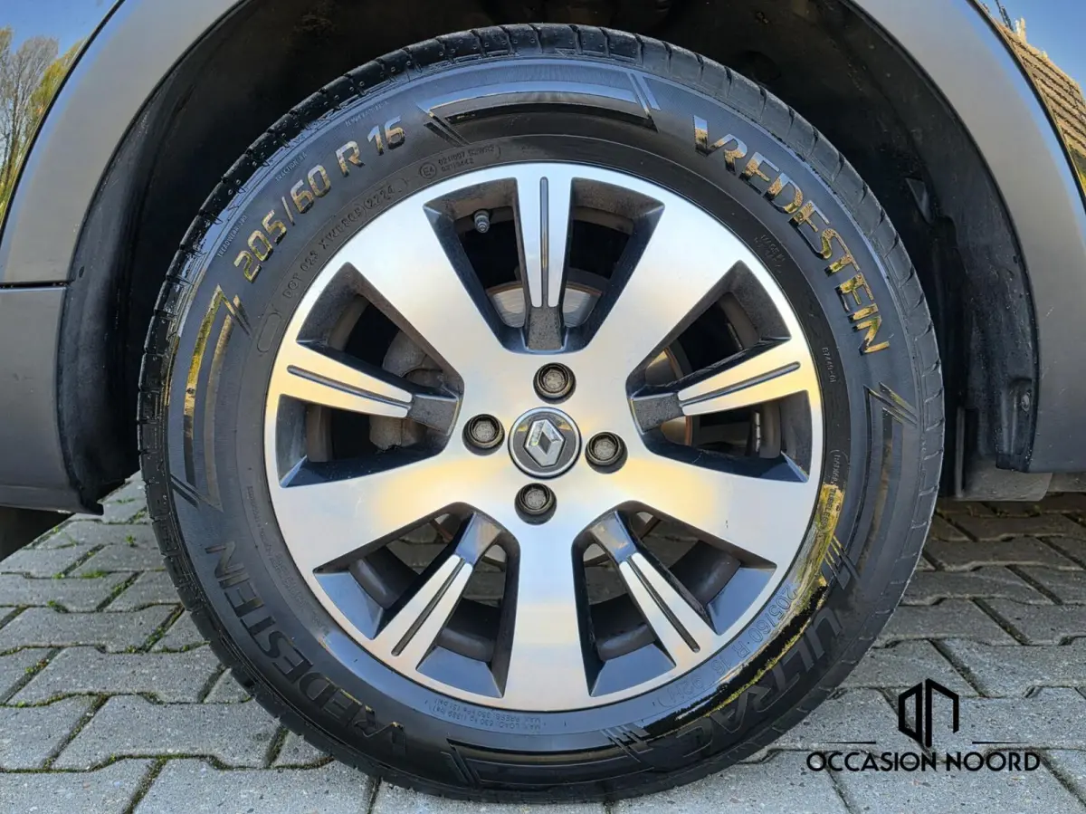0.9 TCe Facelift|Keyless|Stoelverw|Navi|Airco