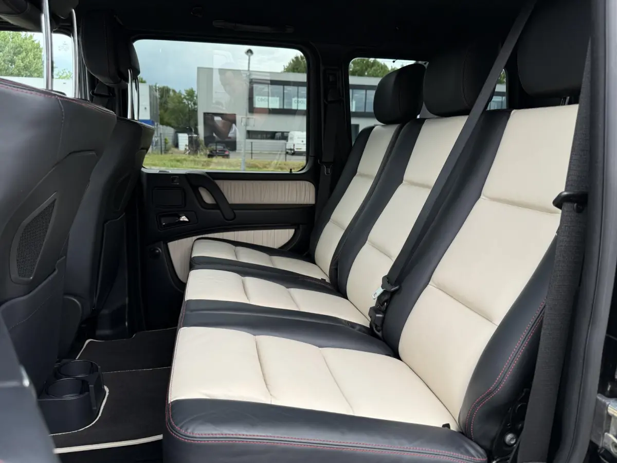 350 Bluetec Designo | Trekhaak | Distronic | HarmanKardon | LED | Camera | Sfeerverlichting | Dodehoekassistent | Schuifdak | Alcantara Hemel