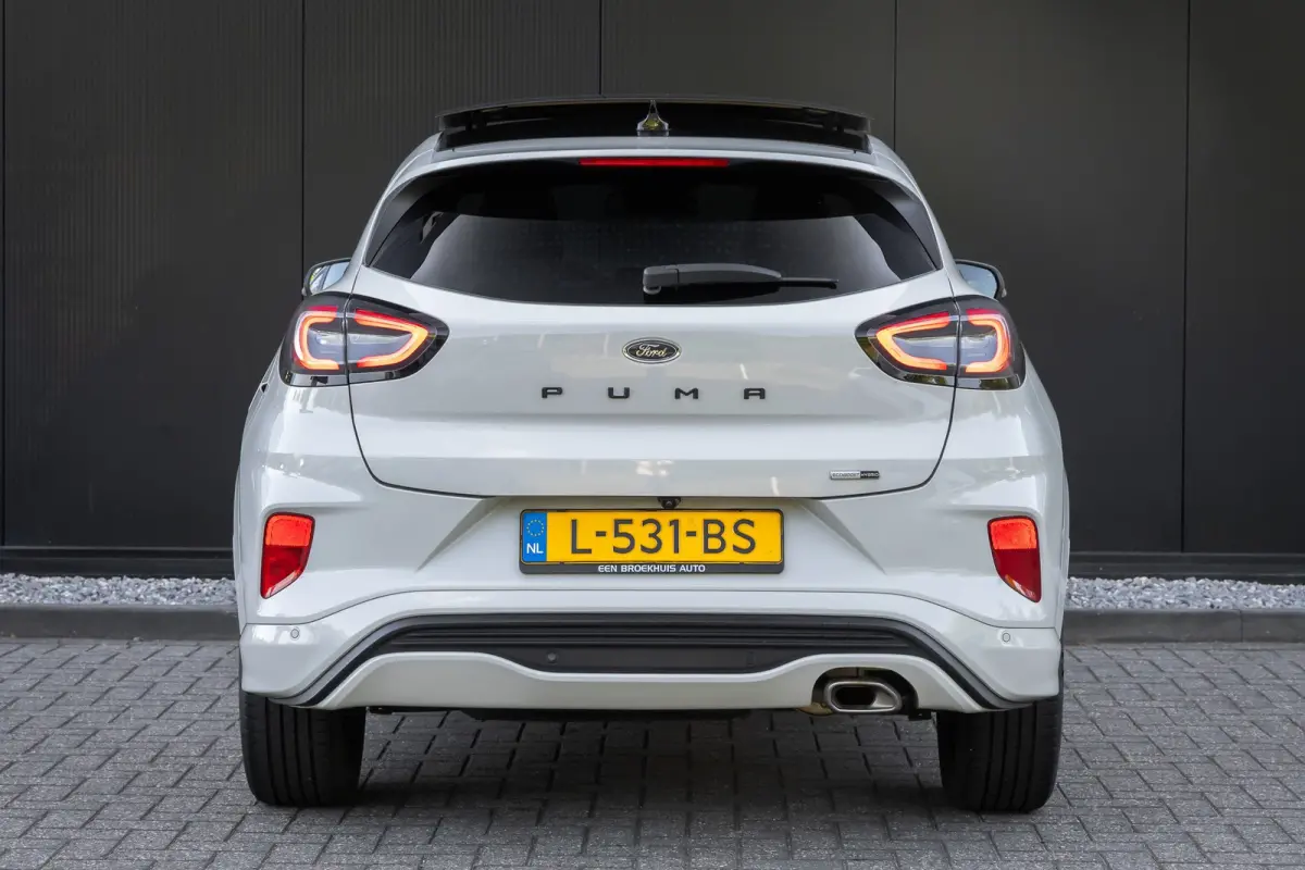 1.0 155pk EcoBoost ST-Line X | Panoramadak | Adaptieve cruise | B&O Audio | Winter-pack | Camera | Dodehoek detectie | 18 INCH