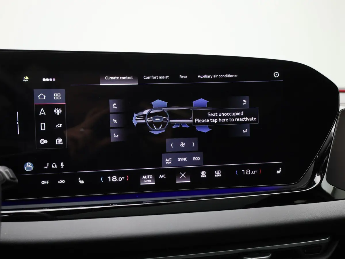 Avant 2.0 quattro S edition 299 PK | S-line | Automaat | 360 Camera | Panorama glasdak | Adaptive Cruise Control | Stoelverwarming | Virtual Cockpit | LED Matrix | Lichtmetalen velgen | Priv