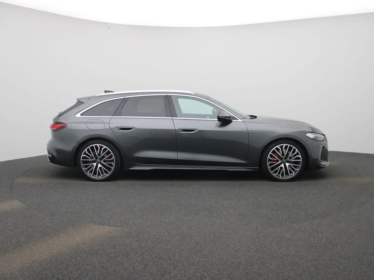Avant 2.0 quattro S edition 299 PK | S-line | Automaat | 360 Camera | Panorama glasdak | Adaptive Cruise Control | Stoelverwarming | Virtual Cockpit | LED Matrix | Lichtmetalen velgen | Priv