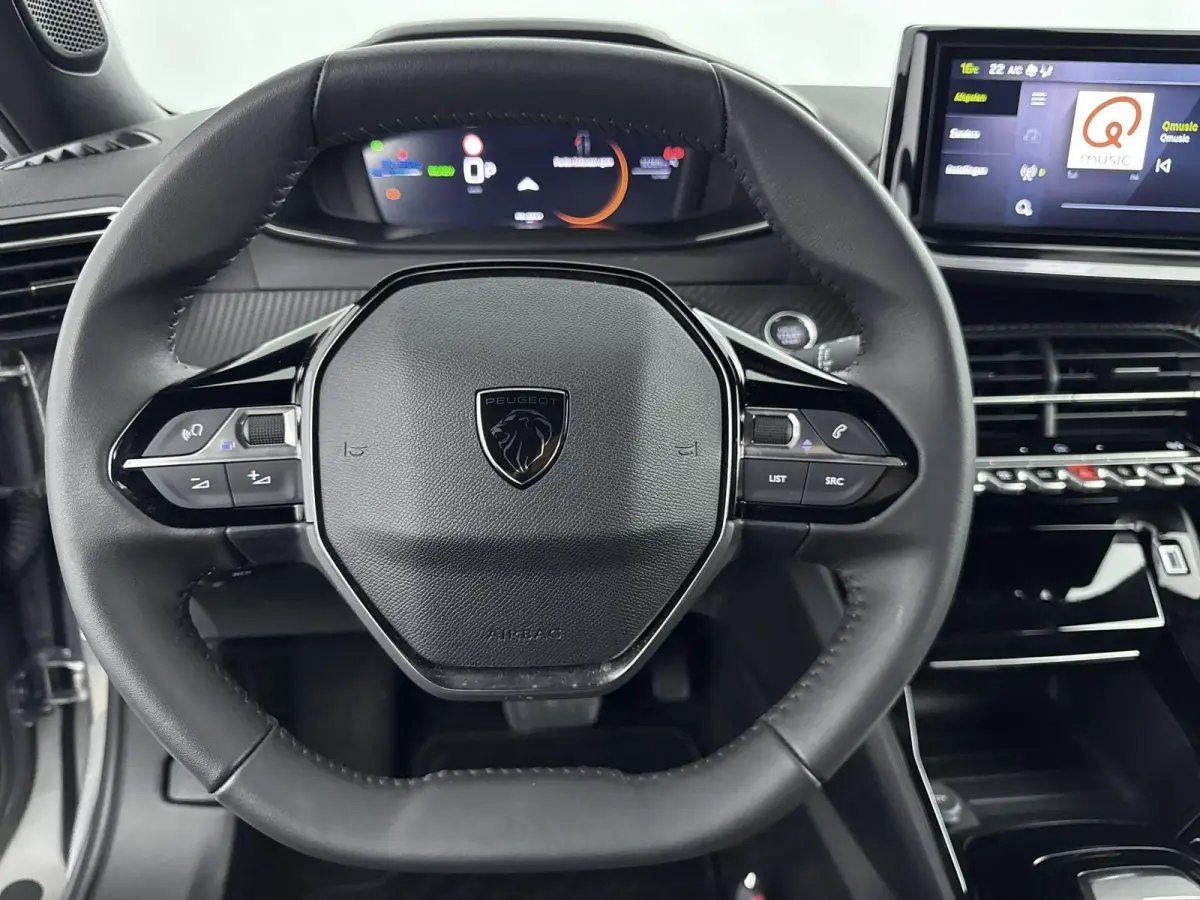 SUV EV 54 kWh 156 pk Allure Avantage | ACCU 98 % | Camera | Draadloos Carplay | Dodehoekbewaking | Navigatie | Parkeersensoren
