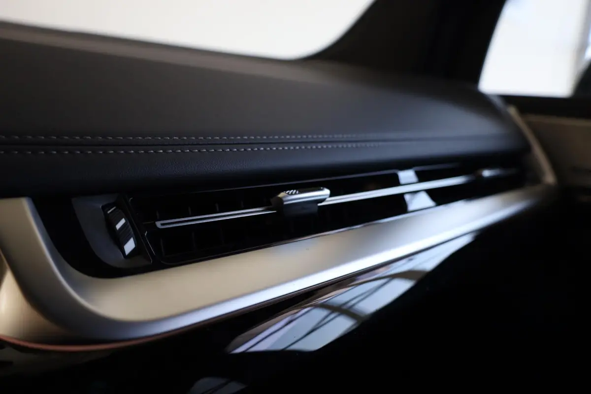 225e xDrive | M Sport Pro | Panoramadak | Head-Up Display | Harman/Kardon | Driving Assistant Plus