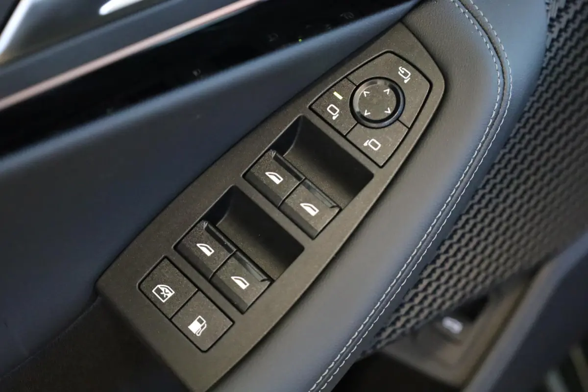 225e xDrive | M Sport Pro | Panoramadak | Head-Up Display | Harman/Kardon | Driving Assistant Plus