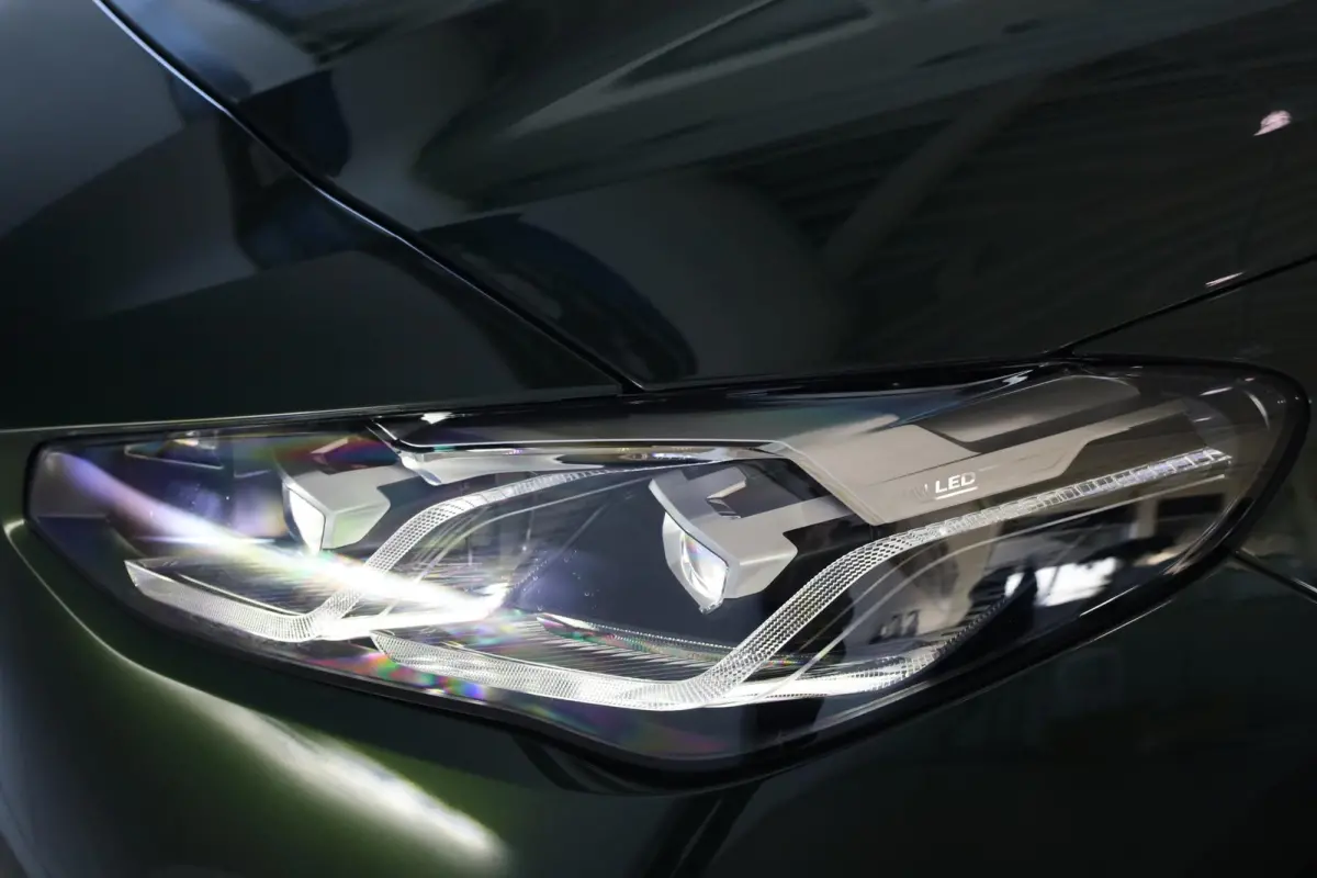 225e xDrive | M Sport Pro | Panoramadak | Head-Up Display | Harman/Kardon | Driving Assistant Plus