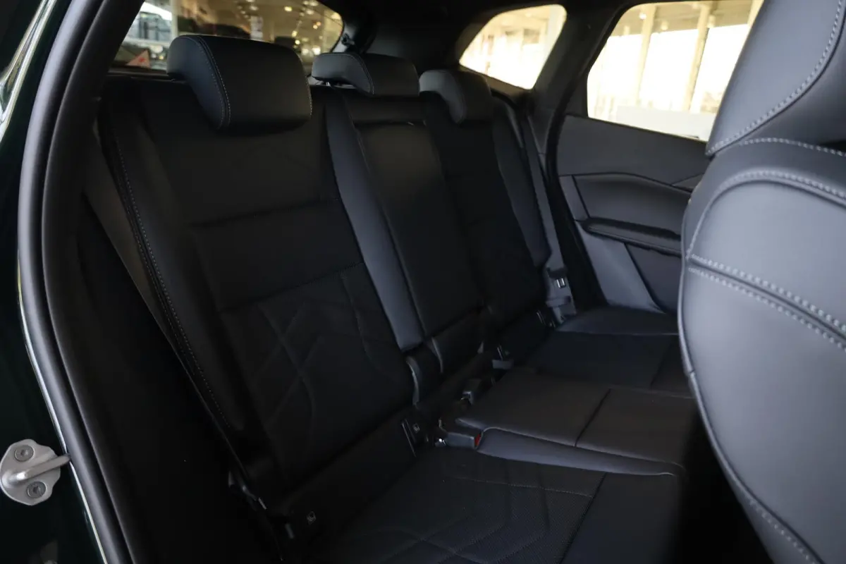 225e xDrive | M Sport Pro | Panoramadak | Head-Up Display | Harman/Kardon | Driving Assistant Plus