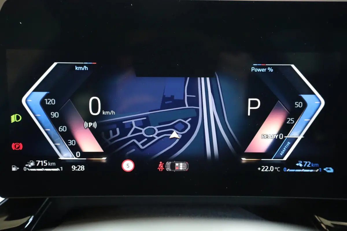 225e xDrive | M Sport Pro | Panoramadak | Head-Up Display | Harman/Kardon | Driving Assistant Plus