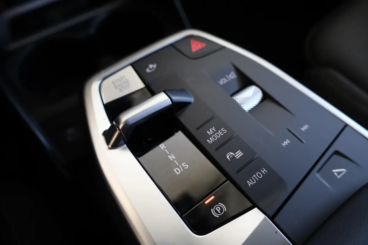 225e xDrive | M Sport Pro | Panoramadak | Head-Up Display | Harman/Kardon | Driving Assistant Plus