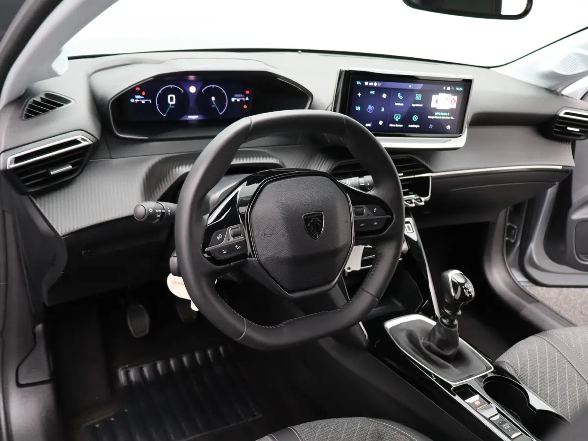 1.2 PureTech 100 Allure Cruise Control | Climate Control | Apple Carplay/Android Auto