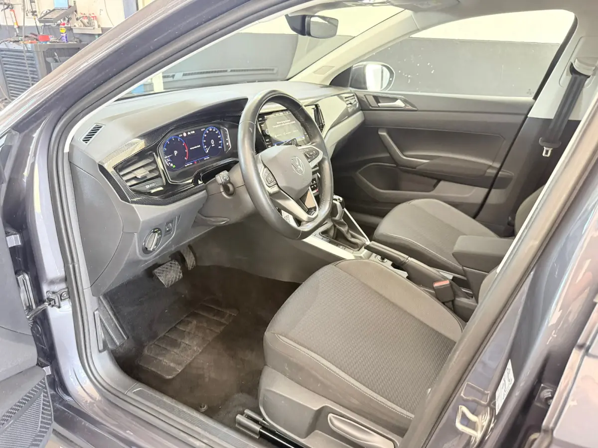 1.0 TSI Life Business, Stoelverwarming,Apple Carplay/Android,Navigatie,Cruise control