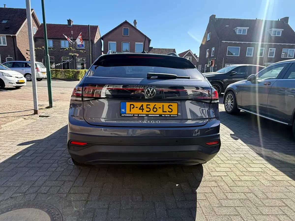 1.0 TSI Life Business, Stoelverwarming,Apple Carplay/Android,Navigatie,Cruise control