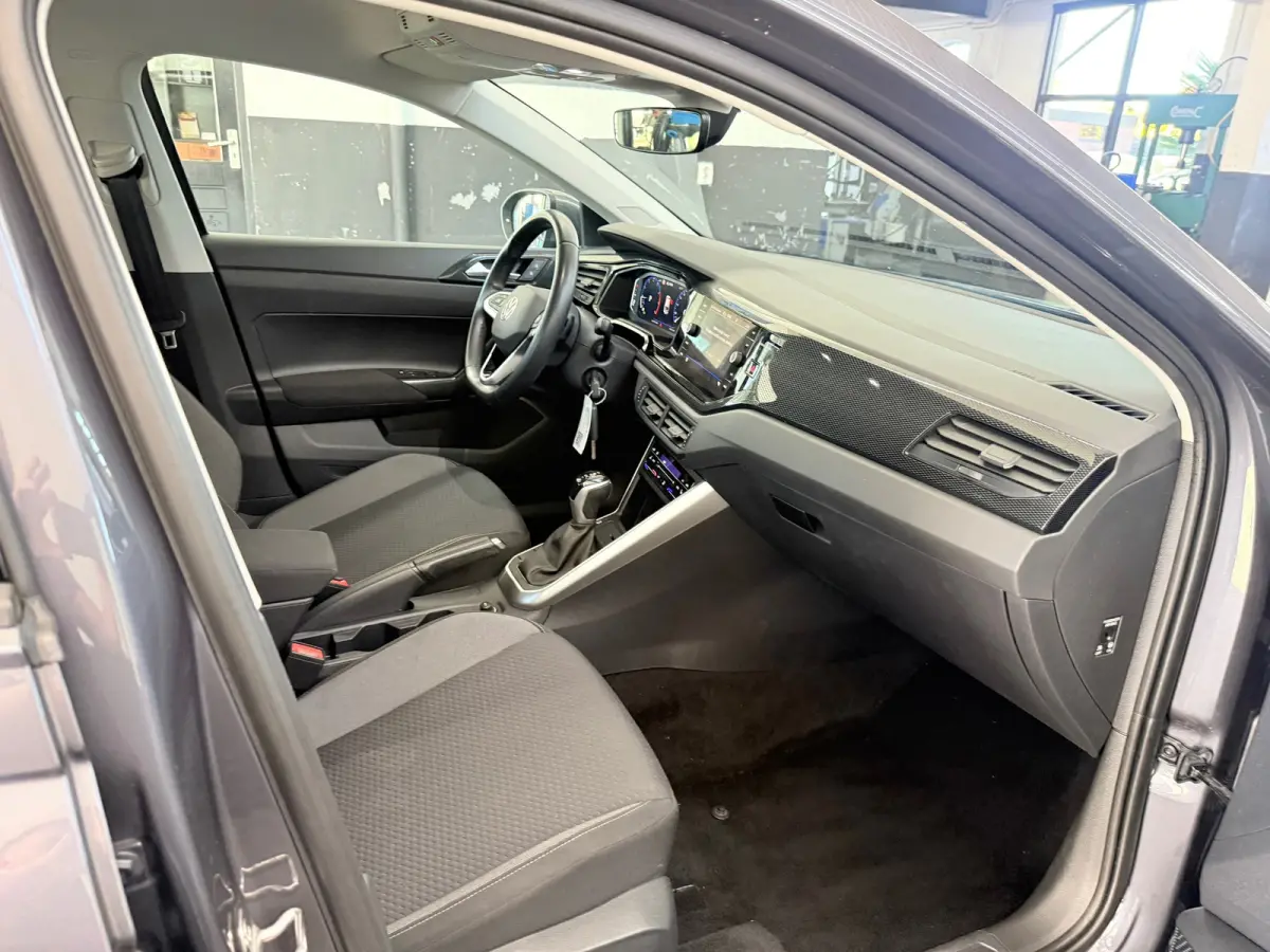 1.0 TSI Life Business, Stoelverwarming,Apple Carplay/Android,Navigatie,Cruise control