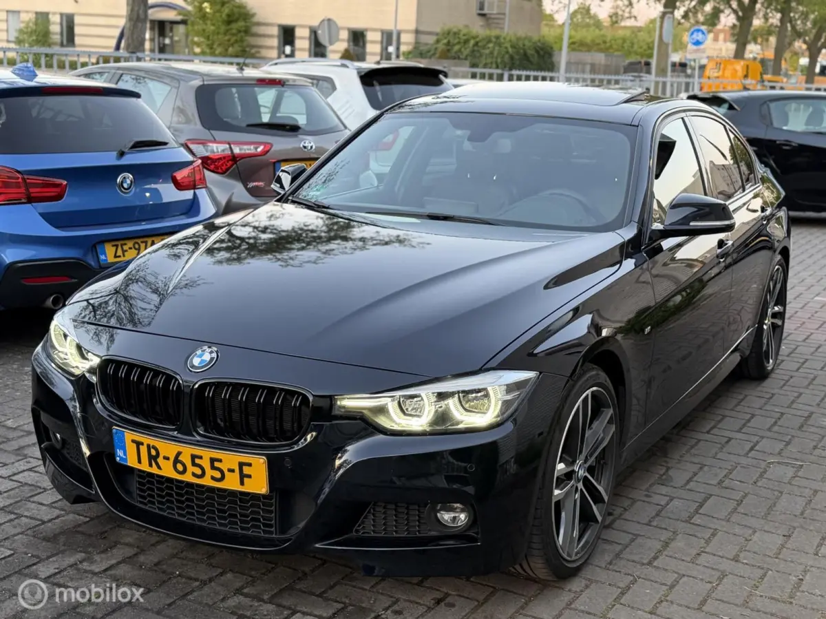 320i M Sport Edition|VIRTUAL|PANO|TREKHAAK