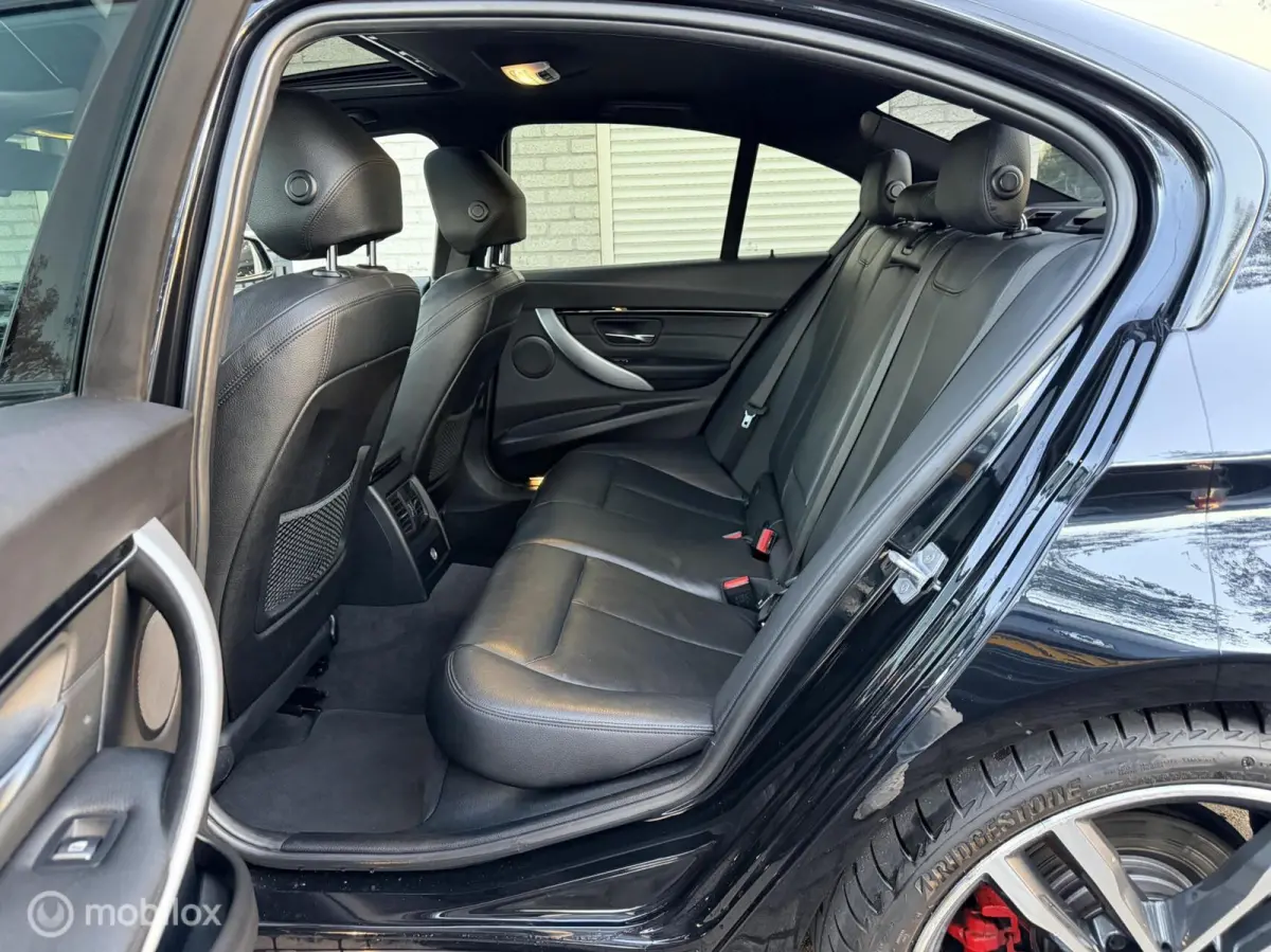 320i M Sport Edition|VIRTUAL|PANO|TREKHAAK