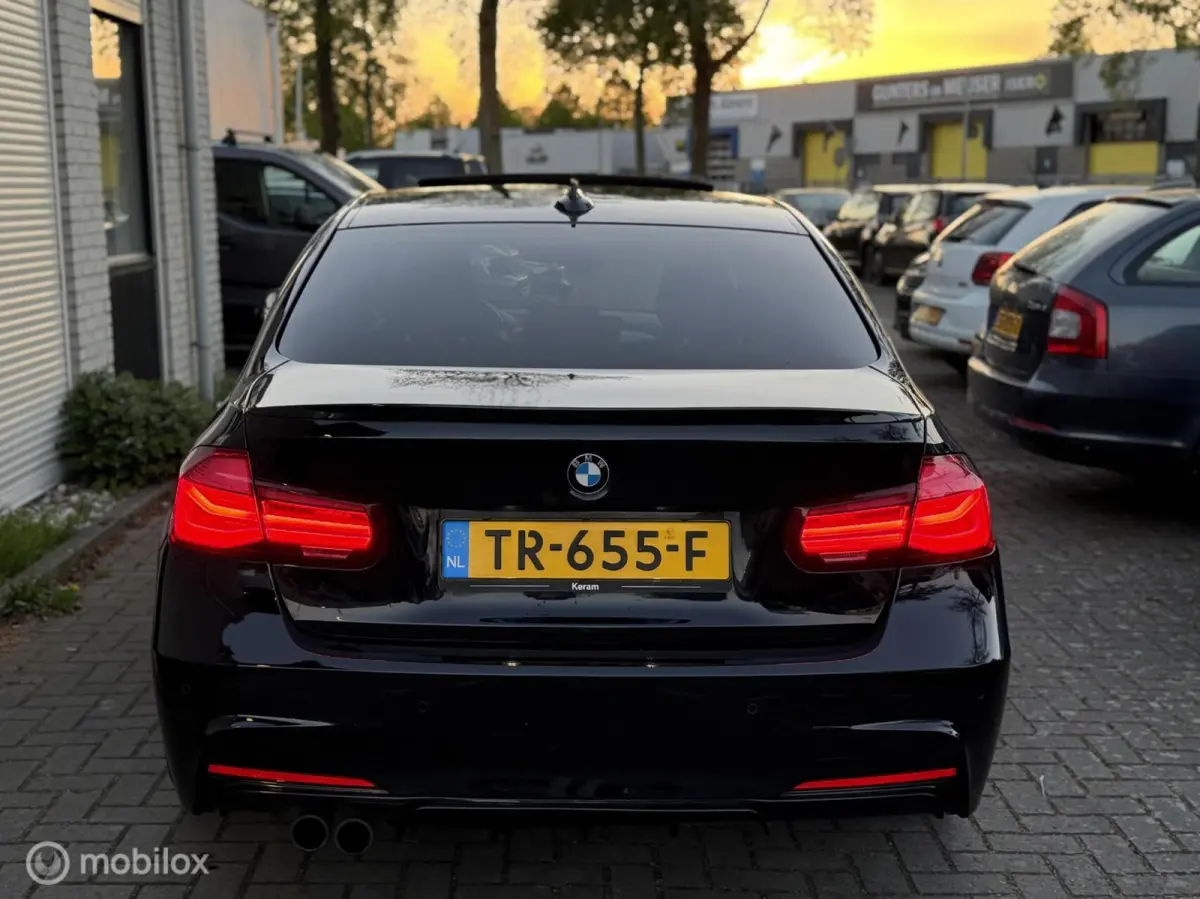 320i M Sport Edition|VIRTUAL|PANO|TREKHAAK