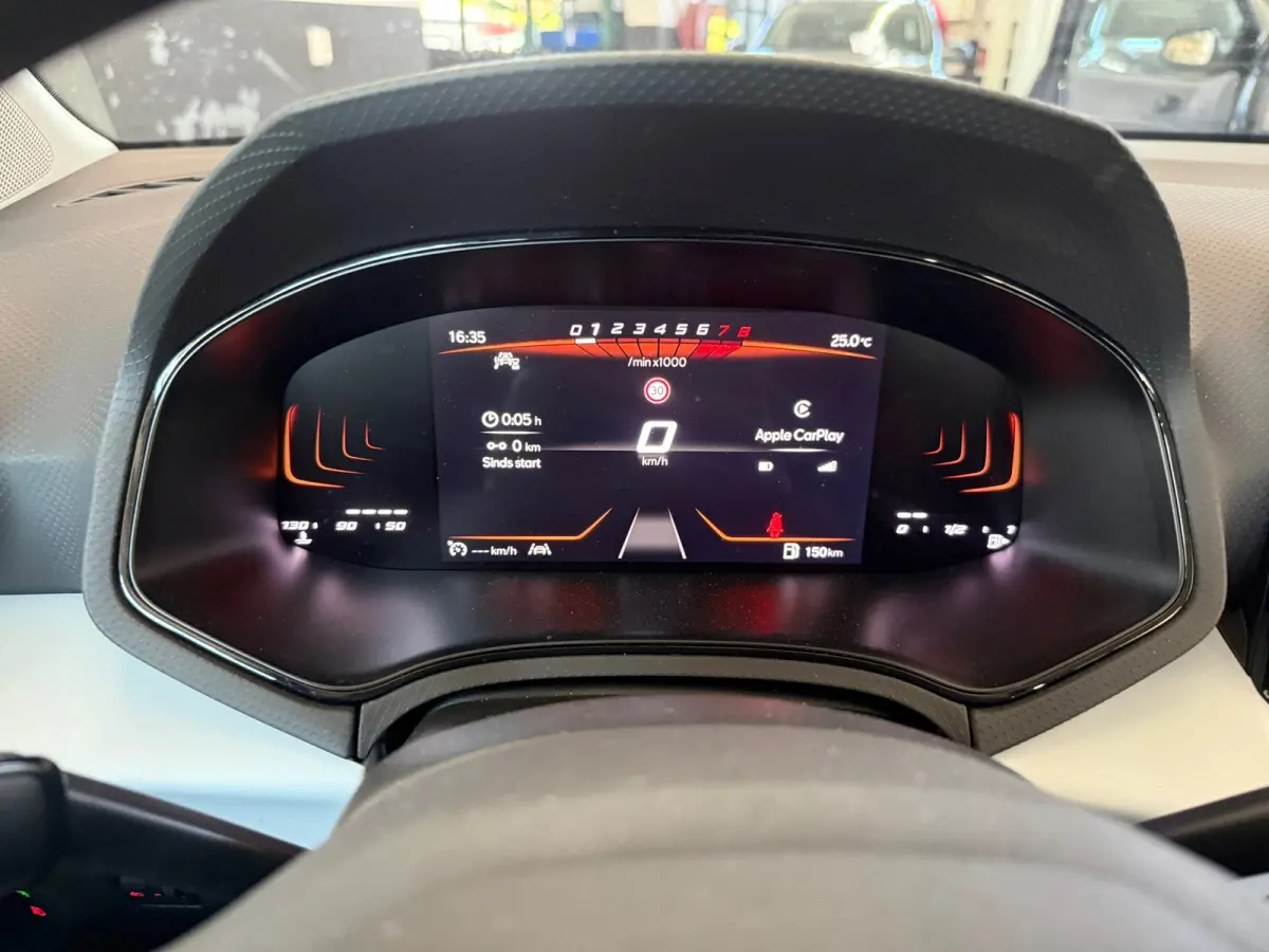 1.0 EcoTSI Reference, Apple Carplay/Android,Navigatie,Airco,Cruise control