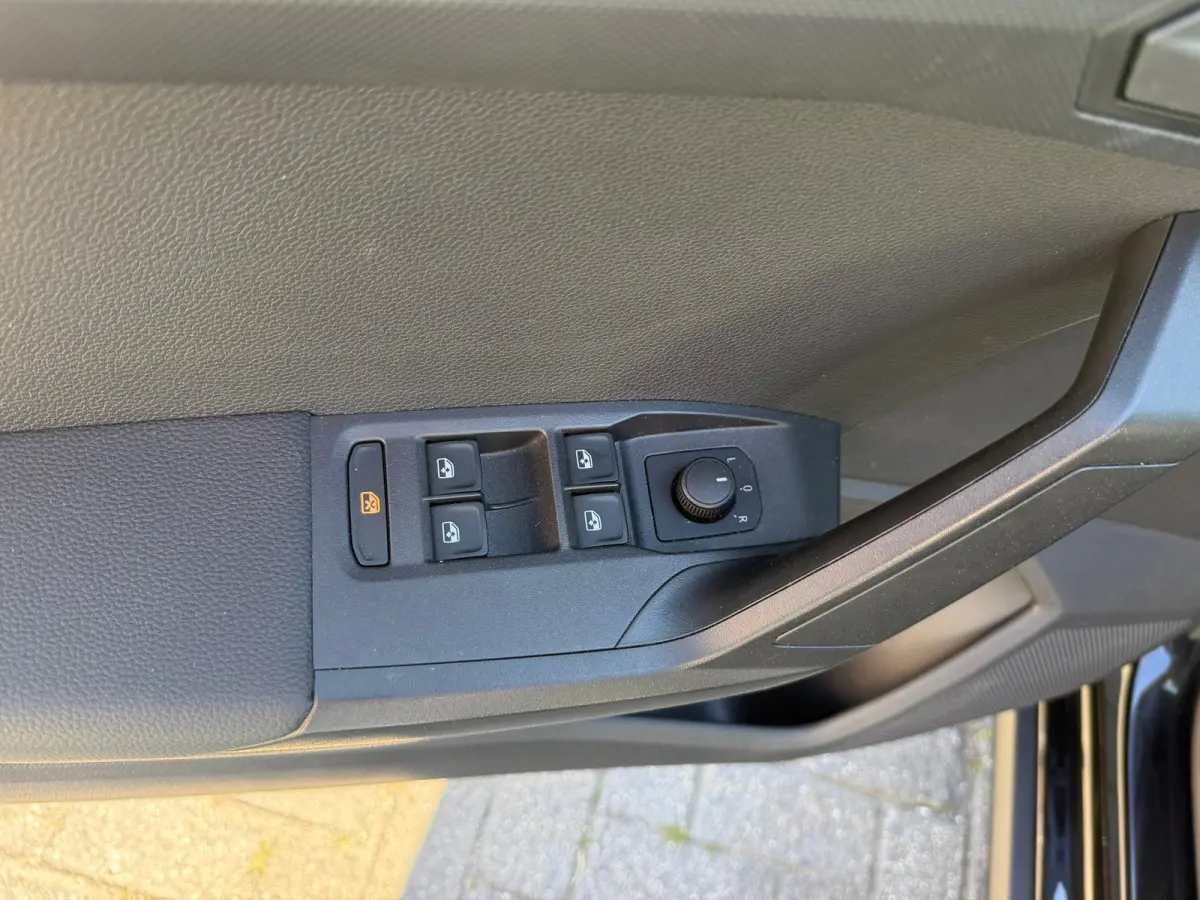 1.0 EcoTSI Reference, Apple Carplay/Android,Navigatie,Airco,Cruise control