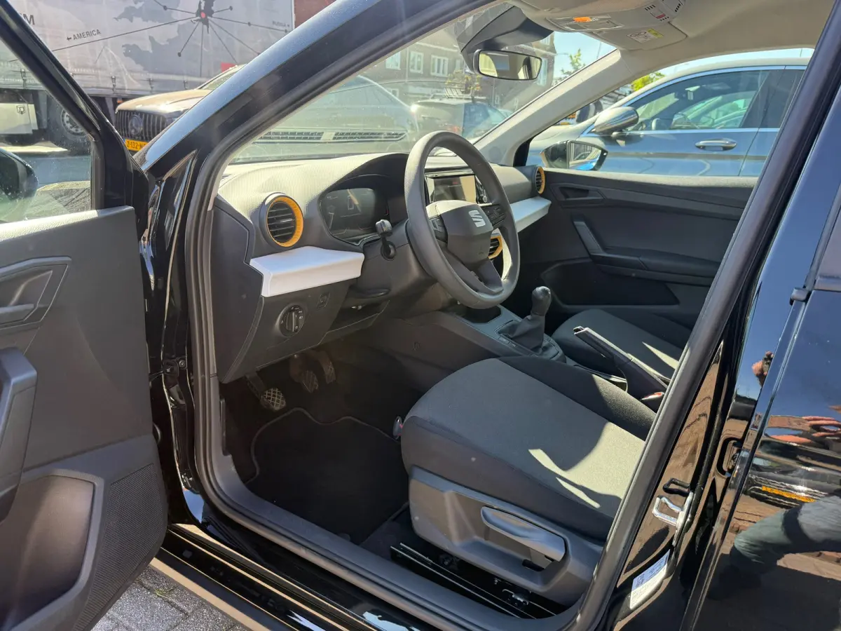 1.0 EcoTSI Reference, Apple Carplay/Android,Navigatie,Airco,Cruise control