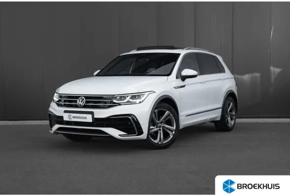 1.5 TSI 150pk 7-DSG R-Line Business+ | Panoramadak | 360 Camera | Head-Up | Dodehoeksensor | 19"