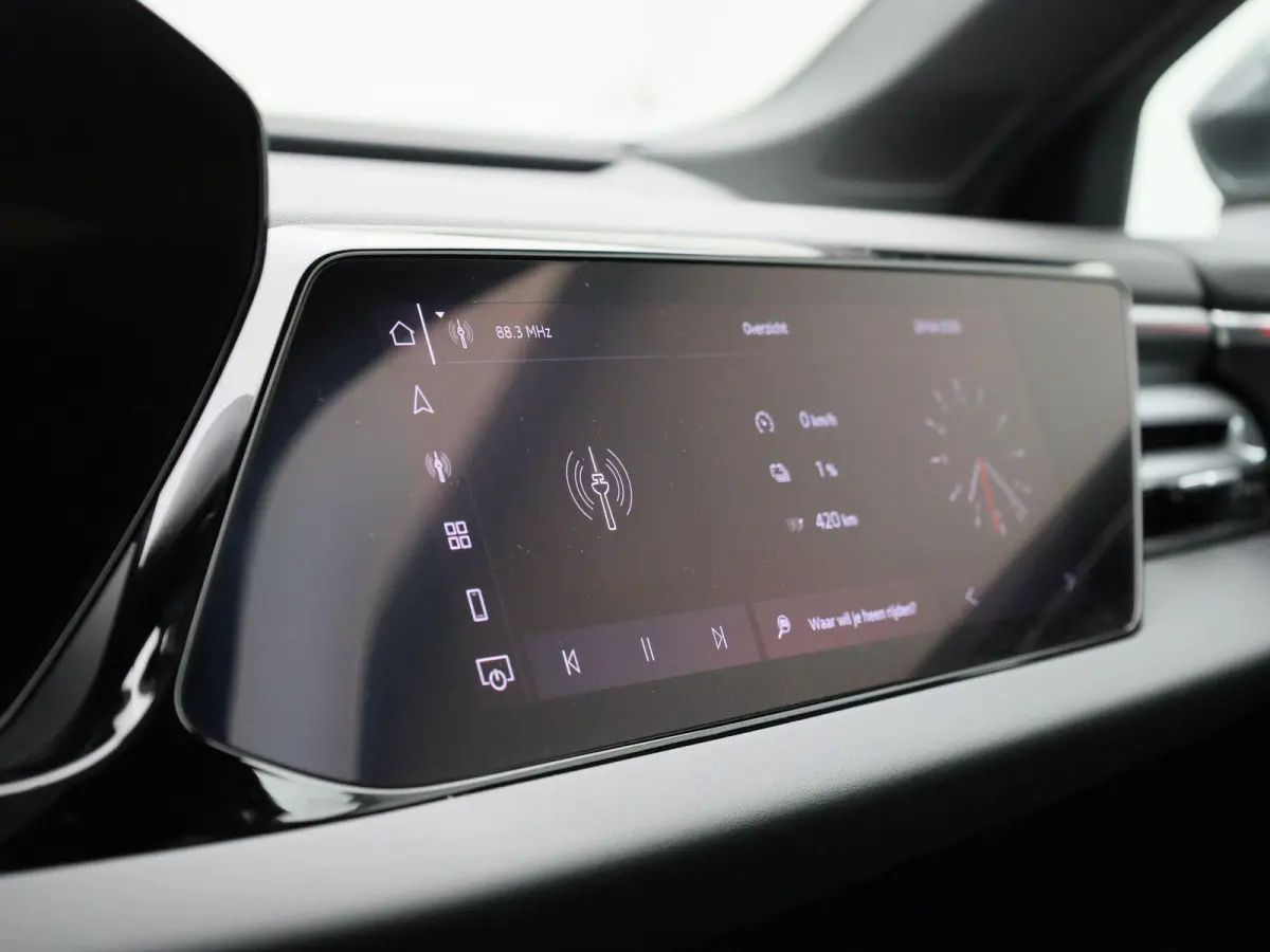 Avant 2.0 quattro S edition 299 PK | SoH 98% | 299 PK | S-line | Automaat | 360 Camera | Panorama glasdak | Adaptive Cruise Control | Stoelverwarming | Virtual Cockpit | LED Matrix | Lichtme