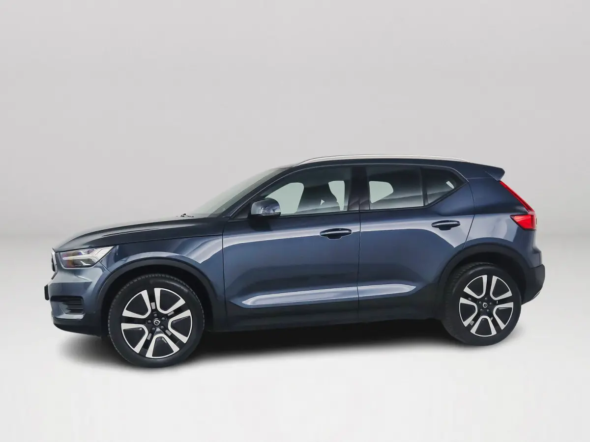 T2 Momentum Business | Park assist | Cruise control | Navigatie | Elektrische achterklep