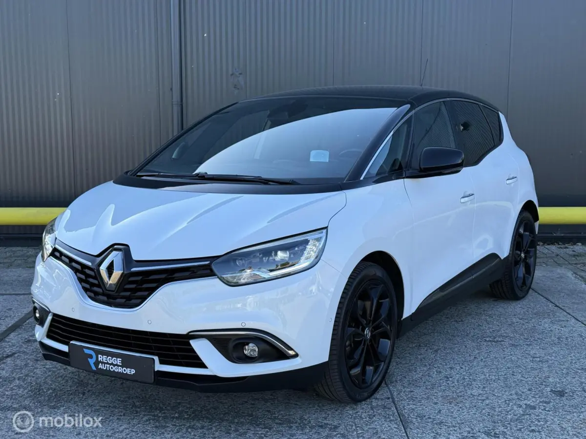 1.3 TCe Black Edition PANORAMADAK | BOMVOL
