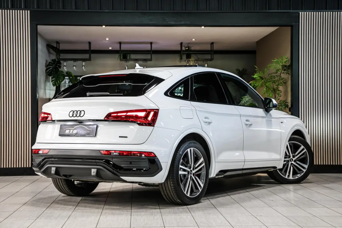 50 TFSI e S-Line|Pano|HUD|Trekhaak|Matrix