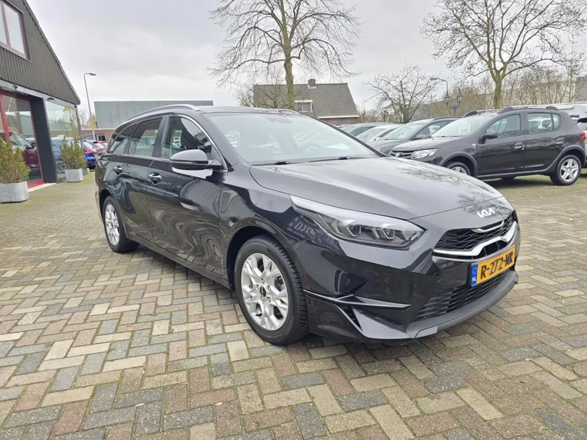 1.0 T-GDi DynamicLine Clima|Navi|Cruise|LED|Isofix|Nap!!