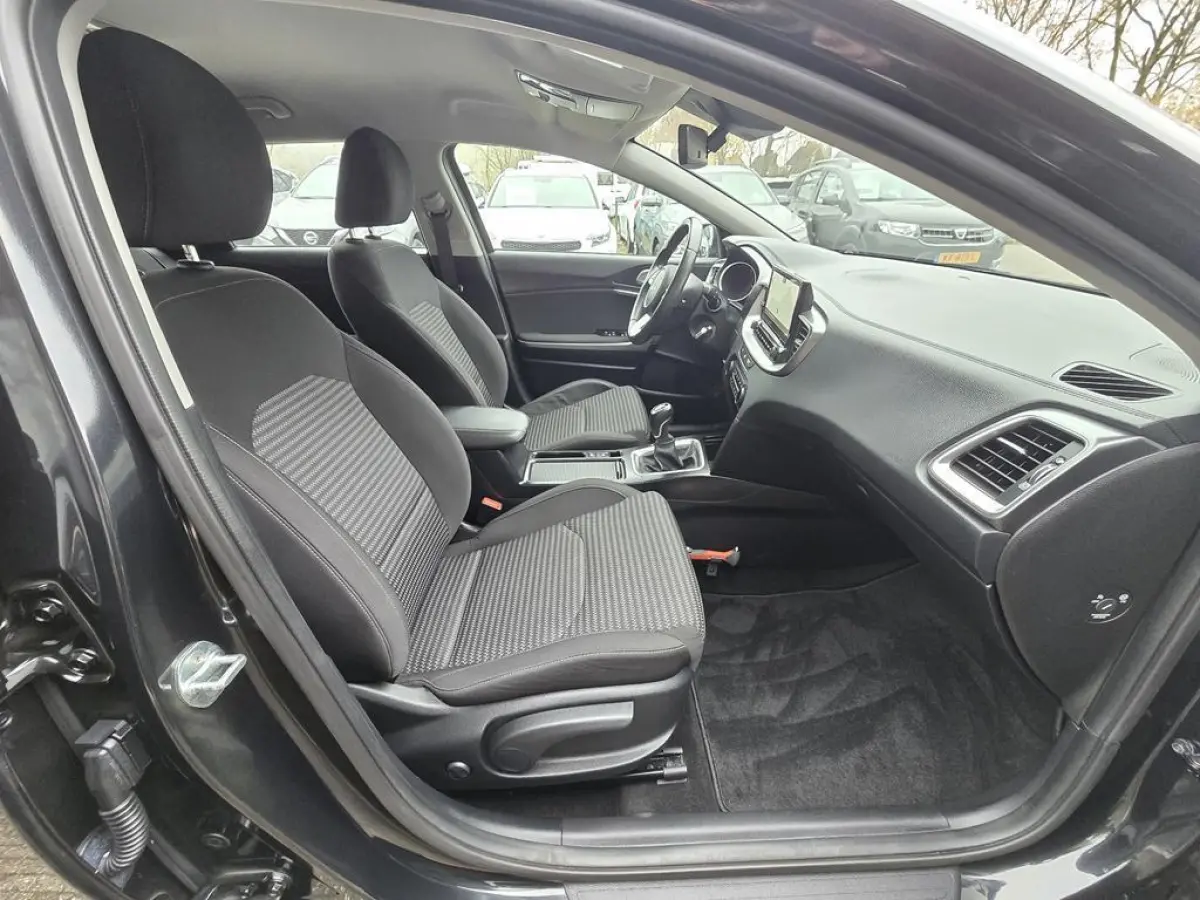 1.0 T-GDi DynamicLine Clima|Navi|Cruise|LED|Isofix|Nap!!