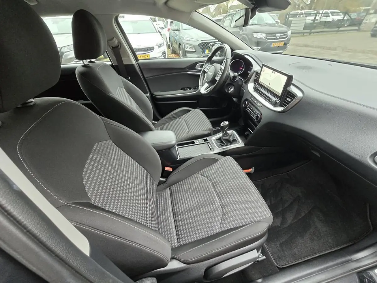1.0 T-GDi DynamicLine Clima|Navi|Cruise|LED|Isofix|Nap!!