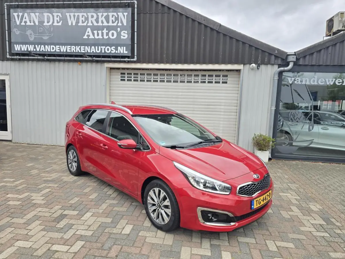 Cee'd 1.0 T-GDi DynamicLine Clima|Cruise|Navi|Trekhaak|UNIEK 18dkm NAP!!!!