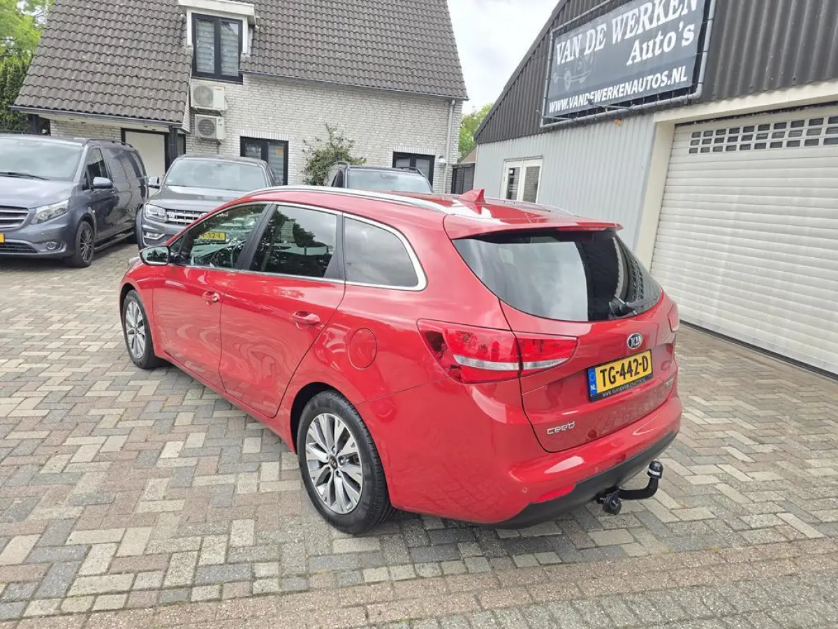 Cee'd 1.0 T-GDi DynamicLine Clima|Cruise|Navi|Trekhaak|UNIEK 18dkm NAP!!!!