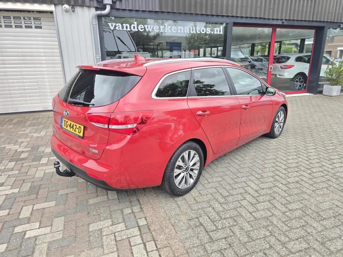 Cee'd 1.0 T-GDi DynamicLine Clima|Cruise|Navi|Trekhaak|UNIEK 18dkm NAP!!!!