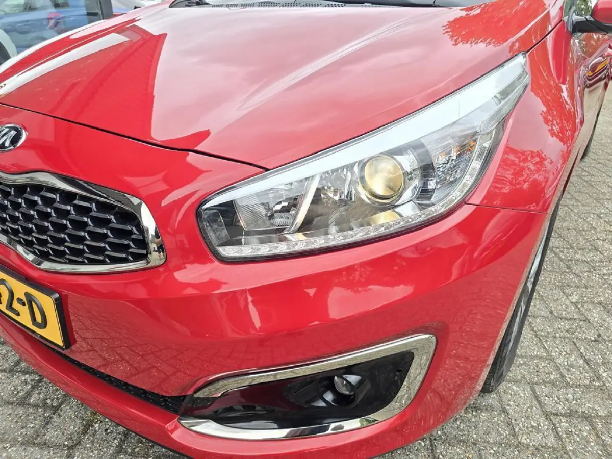 Cee'd 1.0 T-GDi DynamicLine Clima|Cruise|Navi|Trekhaak|UNIEK 18dkm NAP!!!!