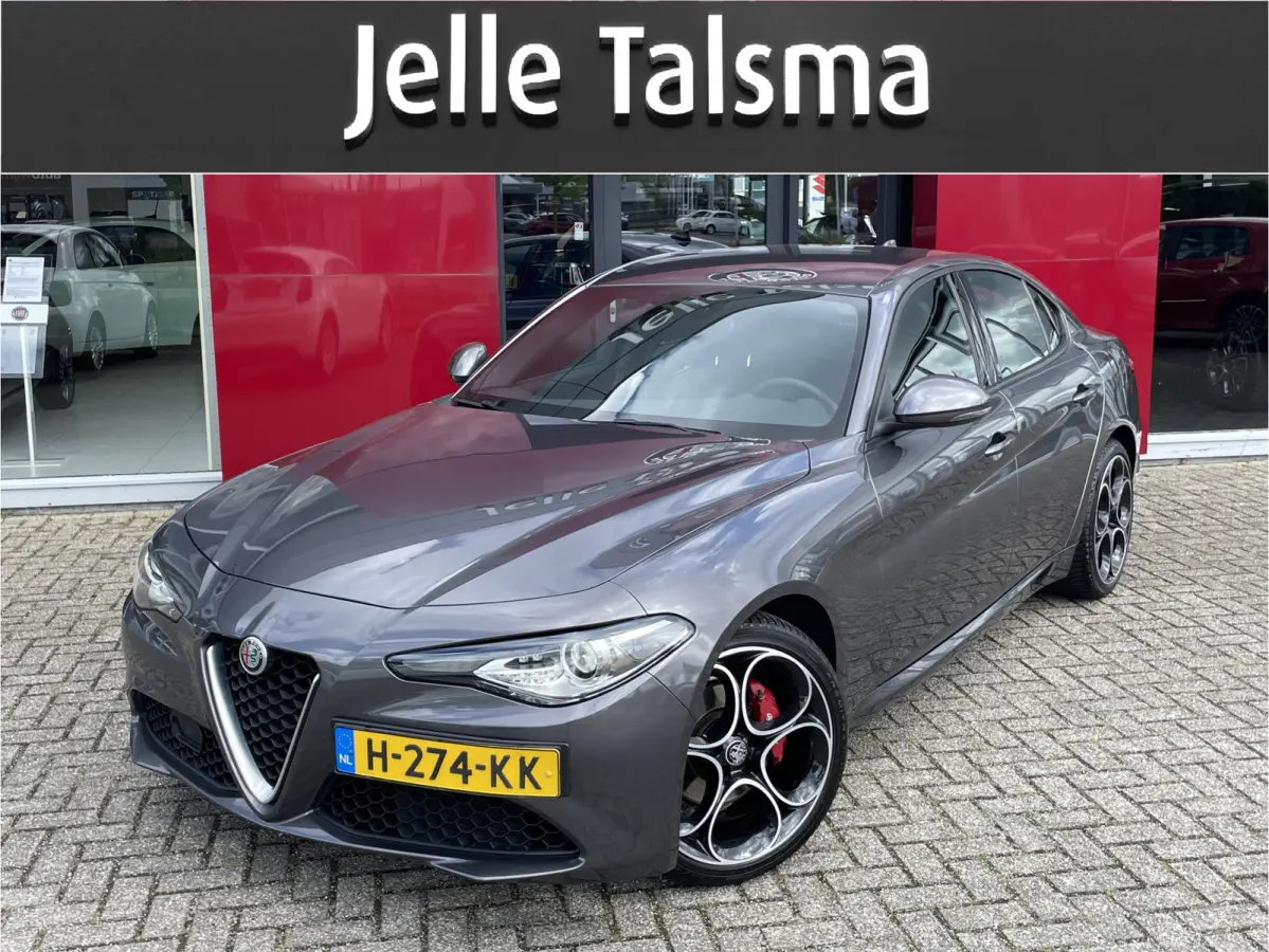 2.0T Super | Veloce interieur | Stuur\stoel verwarming | Xenon | Regen\lichtsensor 19" velgen