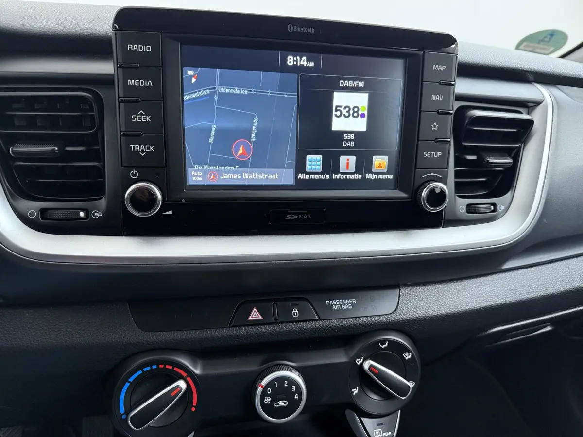 1.0 T-GDi DynamicLine | Apple CarPlay | Navigatie | Achteruitrijcamera |
