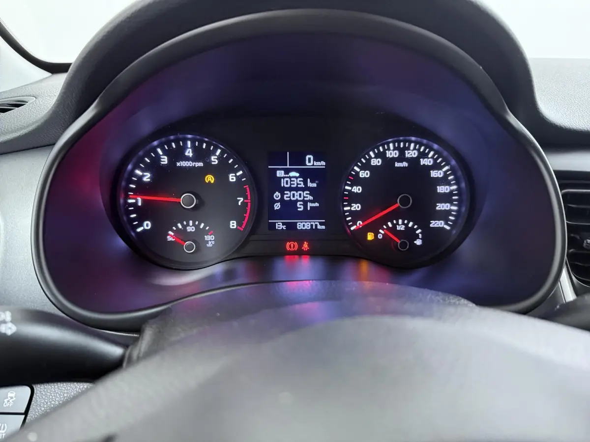 1.0 T-GDi DynamicLine | Apple CarPlay | Navigatie | Achteruitrijcamera |