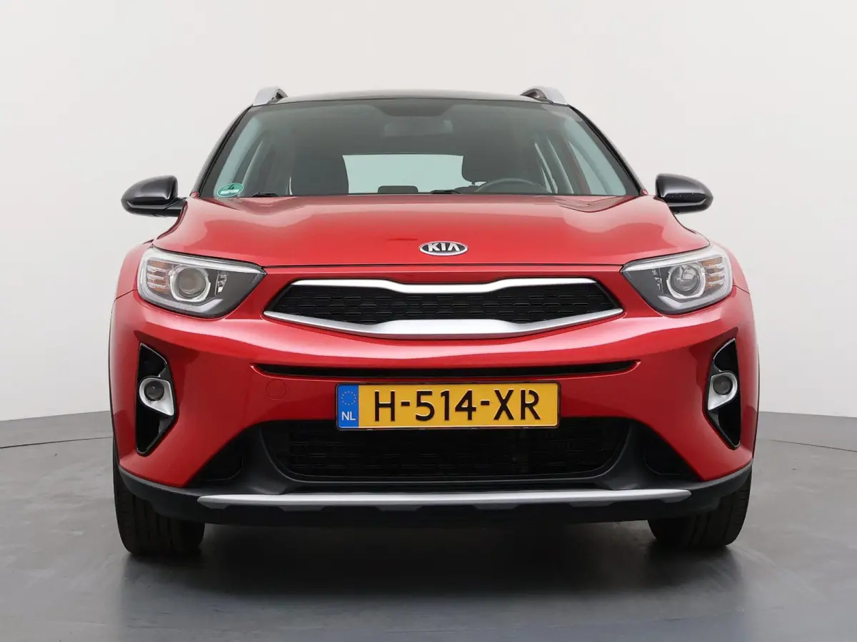1.0 T-GDi DynamicLine | Apple CarPlay | Navigatie | Achteruitrijcamera |