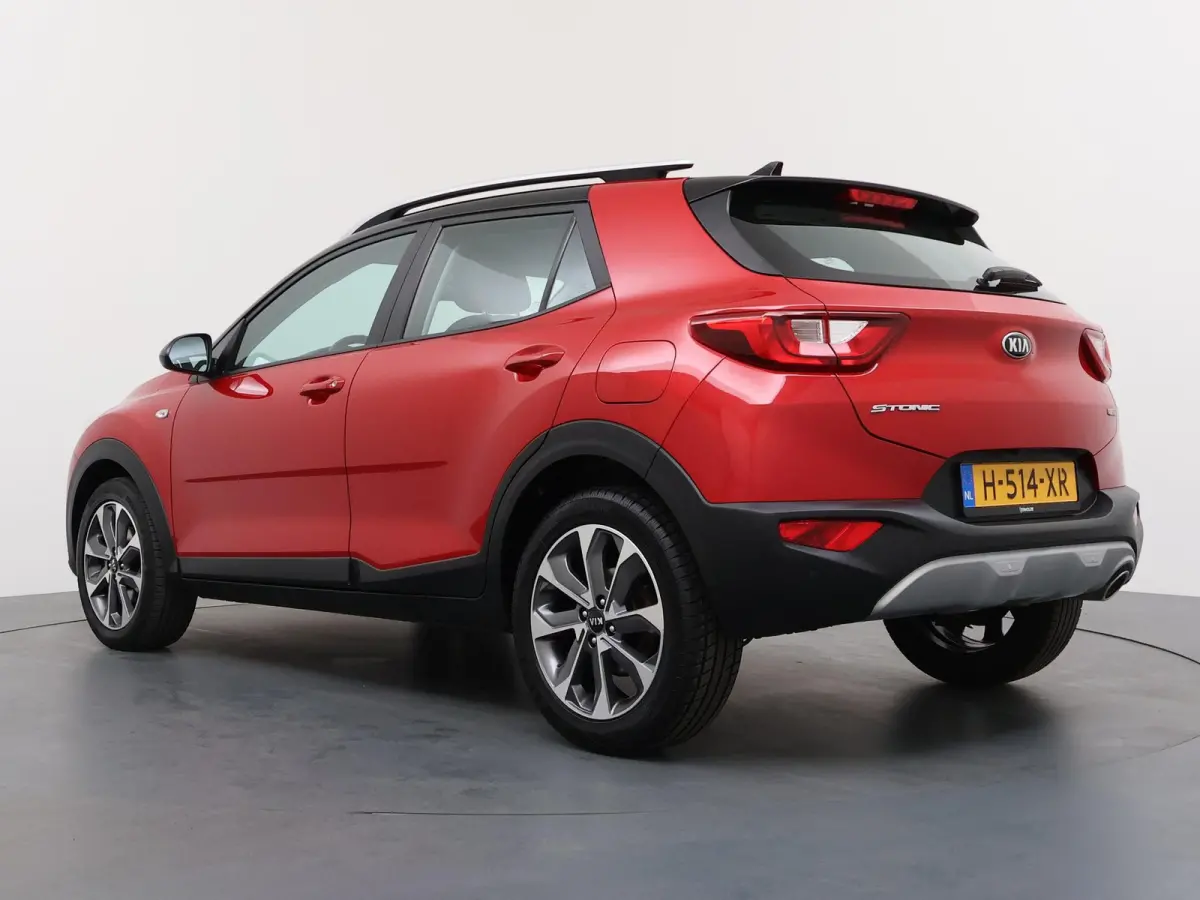 1.0 T-GDi DynamicLine | Apple CarPlay | Navigatie | Achteruitrijcamera |