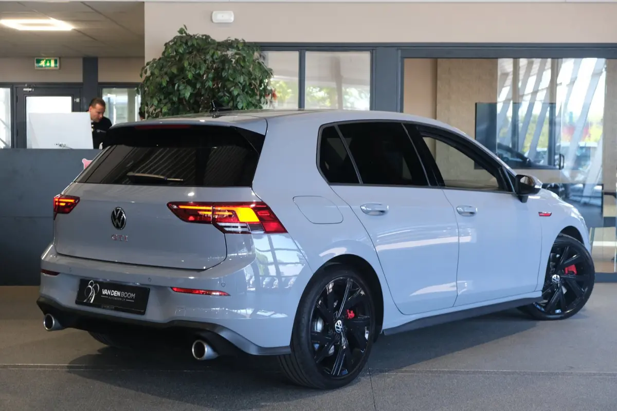 8 2.0 TSI GTI DSG 245PK Navi Led Camera ACC Mistlamp