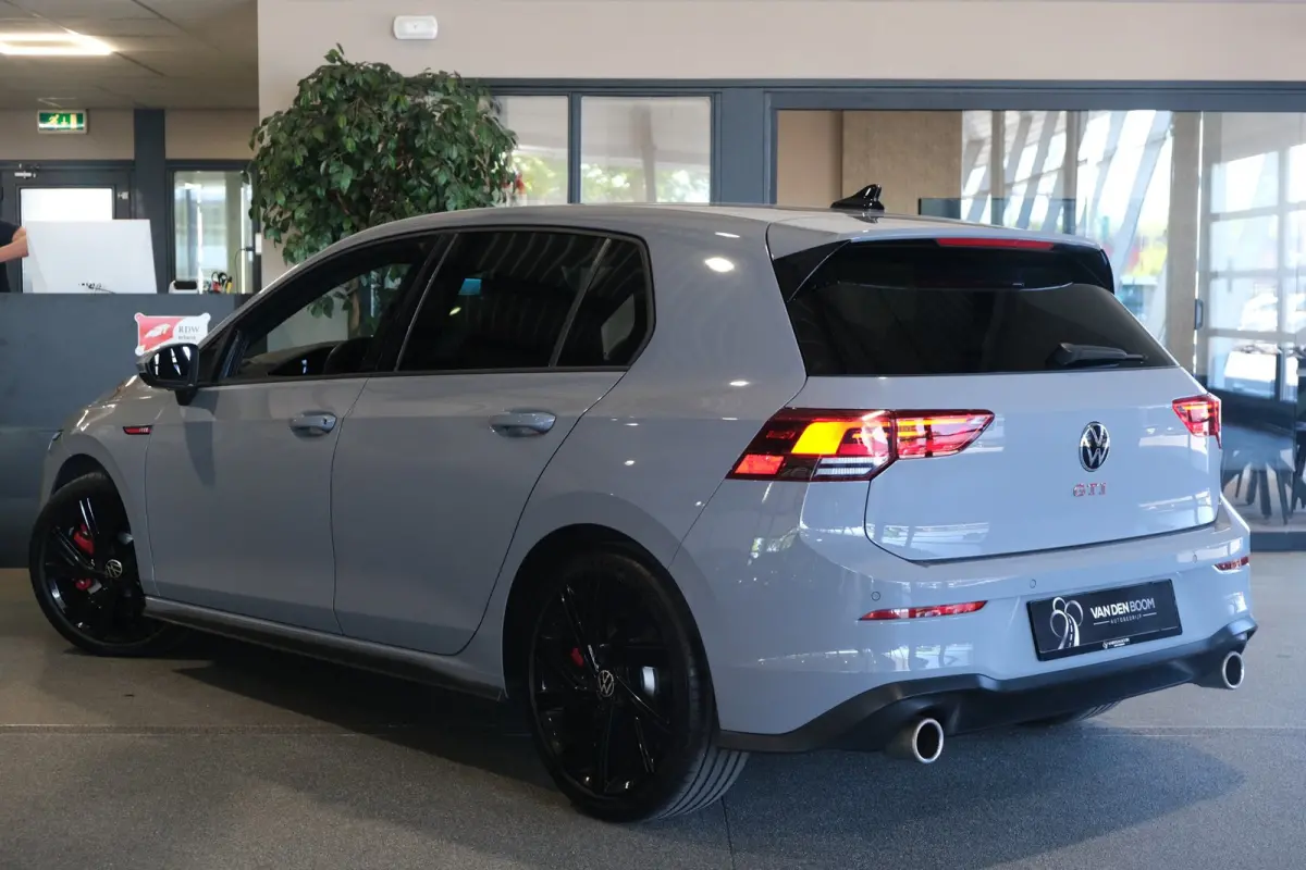 8 2.0 TSI GTI DSG 245PK Navi Led Camera ACC Mistlamp