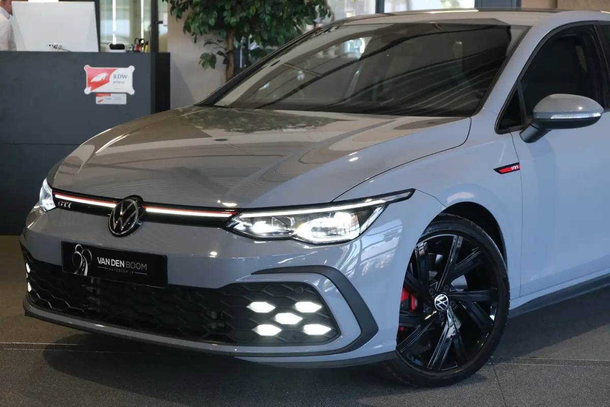 8 2.0 TSI GTI DSG 245PK Navi Led Camera ACC Mistlamp