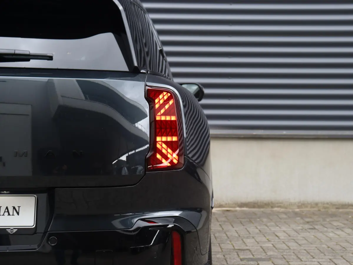 C John Cooper Works Uitvoering | Pakket L | Panoramadak | Inklapbare Trekhaak