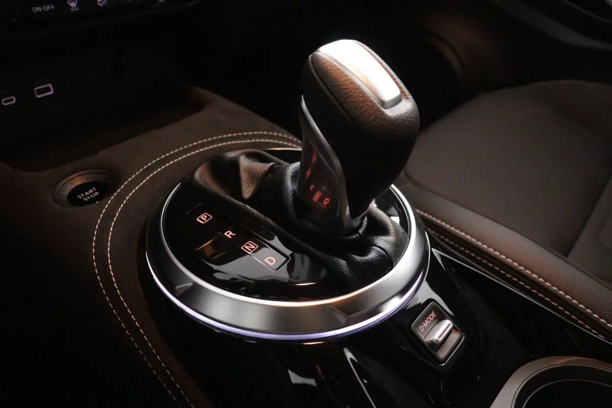 1.6 Hybrid N-Design | Adaptieve Cruise Control | 360 Camera | BOSE Audio | Stoel- & Stuurverw. |