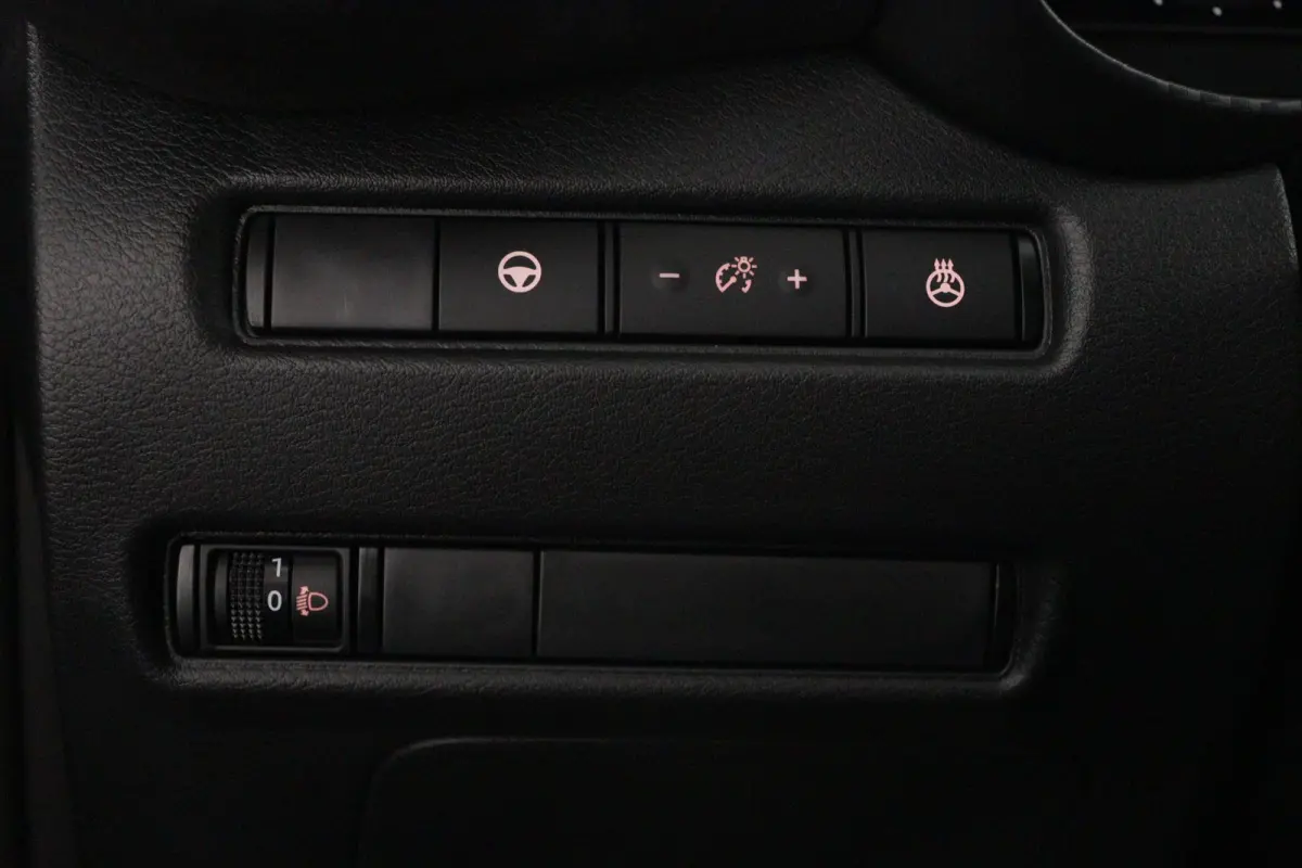 1.6 Hybrid N-Design | Adaptieve Cruise Control | 360 Camera | BOSE Audio | Stoel- & Stuurverw. |
