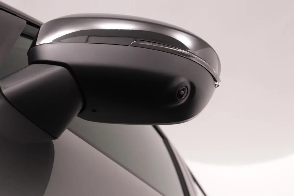 1.6 Hybrid N-Design | Adaptieve Cruise Control | 360 Camera | BOSE Audio | Stoel- & Stuurverw. |