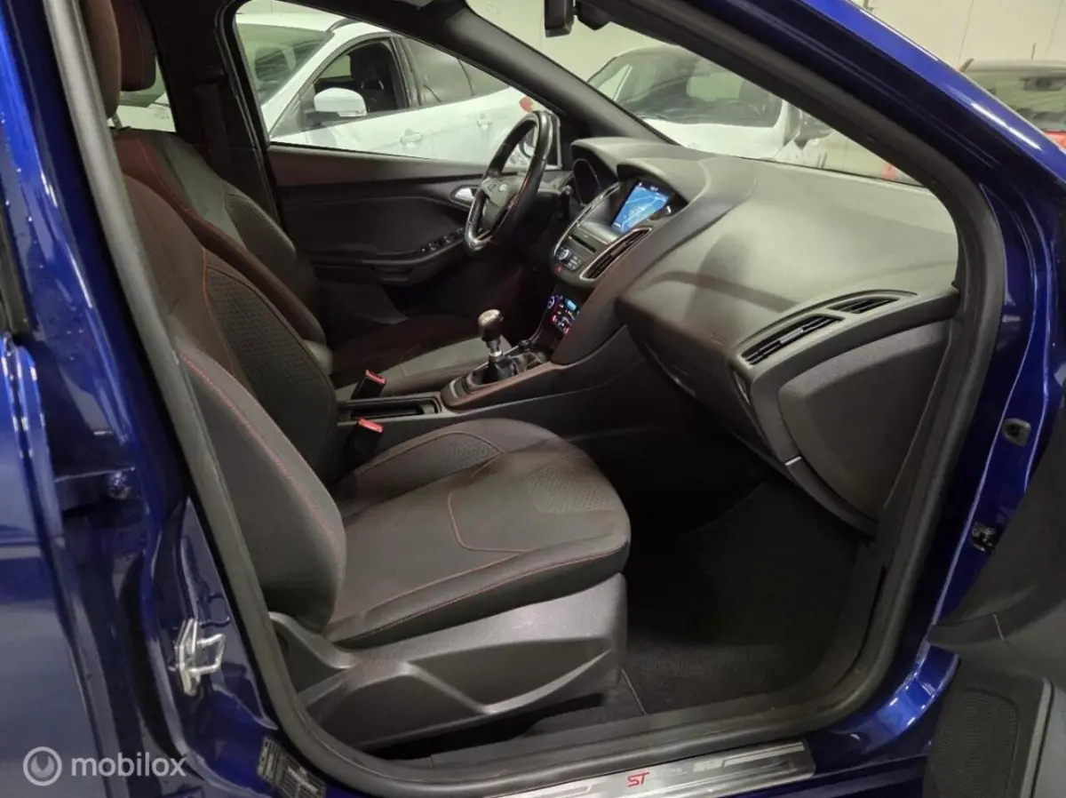 1.0 EcoBoost 125pk ST-Line trekhaak